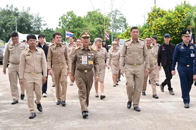 รมว.พม. กล่าวรายงา�