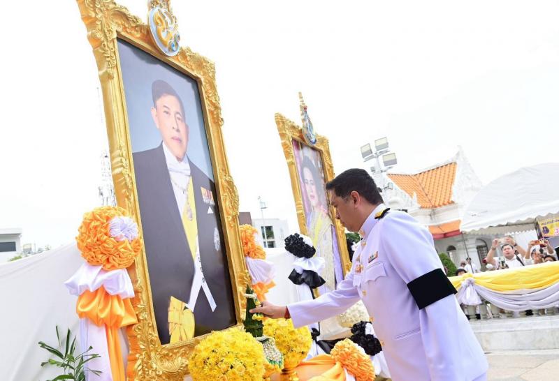 จุดแสงธรรมสู่ยอด�