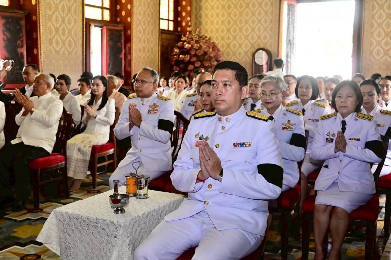 กระทรวง พม. โดยกรม�