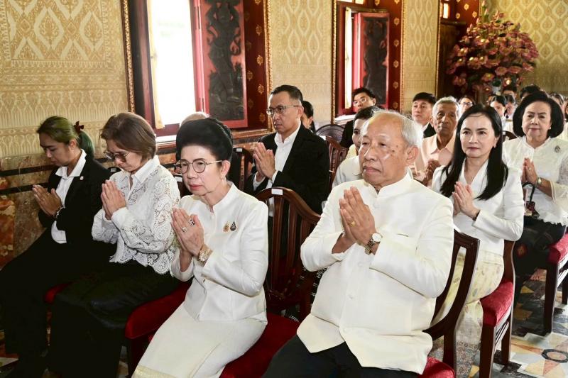 กระทรวง พม. โดยกรม�