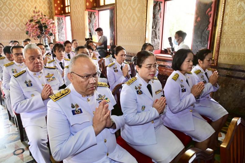 กระทรวง พม. โดยกรม�