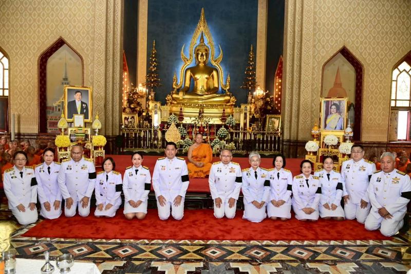 กระทรวง พม. โดยกรม�