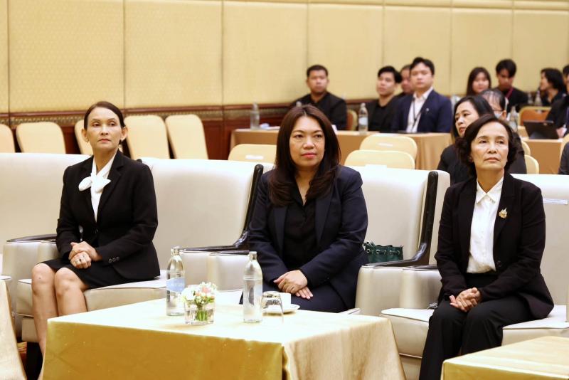 ปลัด พม. เป็นประธา�