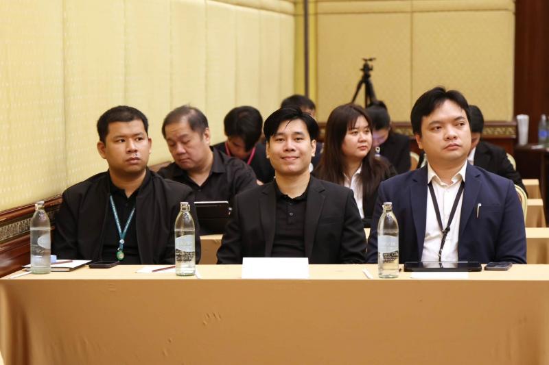 ปลัด พม. เป็นประธา�