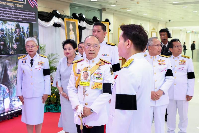 รมว.พม. ทูลรายงานว�