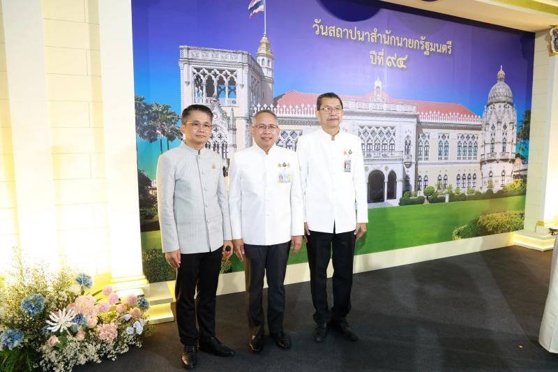 ปลัด พม. ร่วมแสดงค�