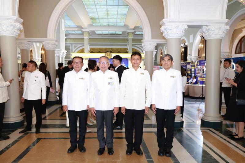 ปลัด พม. ร่วมแสดงค�