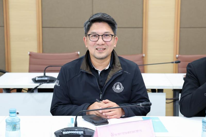 นางสาวสุนีย์ ศรีส�