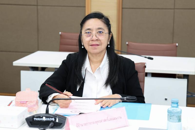 นางสาวสุนีย์ ศรีส�