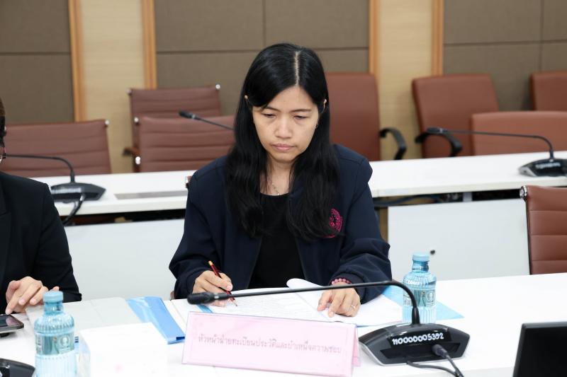 นางสาวสุนีย์ ศรีส�