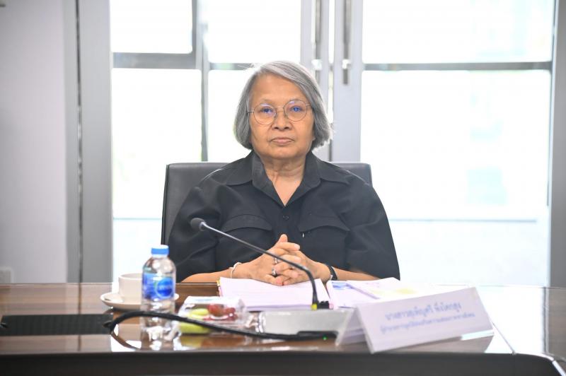 ปลัด พม. เป็นประธา�