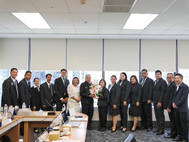 นางสาวสุนีย์ ศรีส�