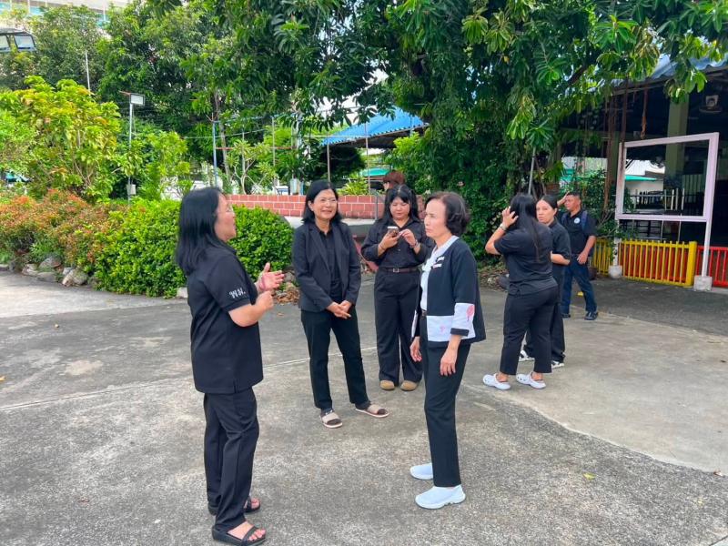 นางวาสนา ทองจันทร�