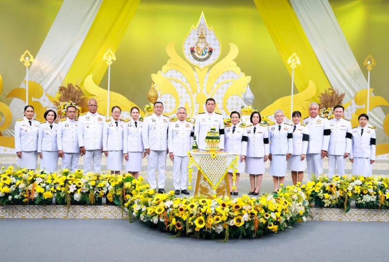 รมว.พม. พร้อมด้วย ป�