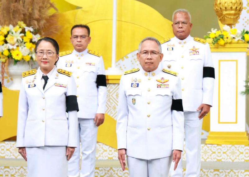 รมว.พม. พร้อมด้วย ป�