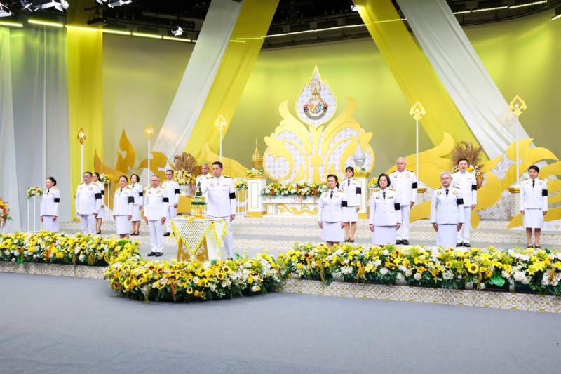 รมว.พม. พร้อมด้วย ป�