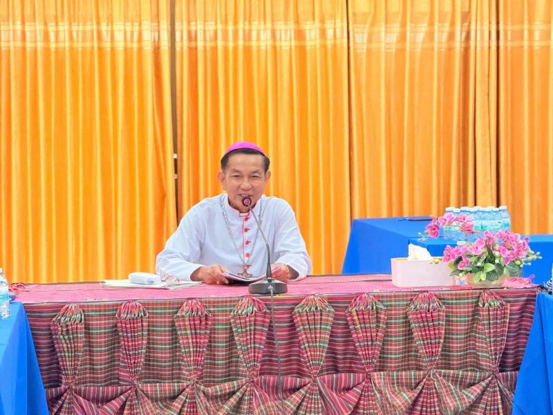 นางศิริลักษณ์ มีม�