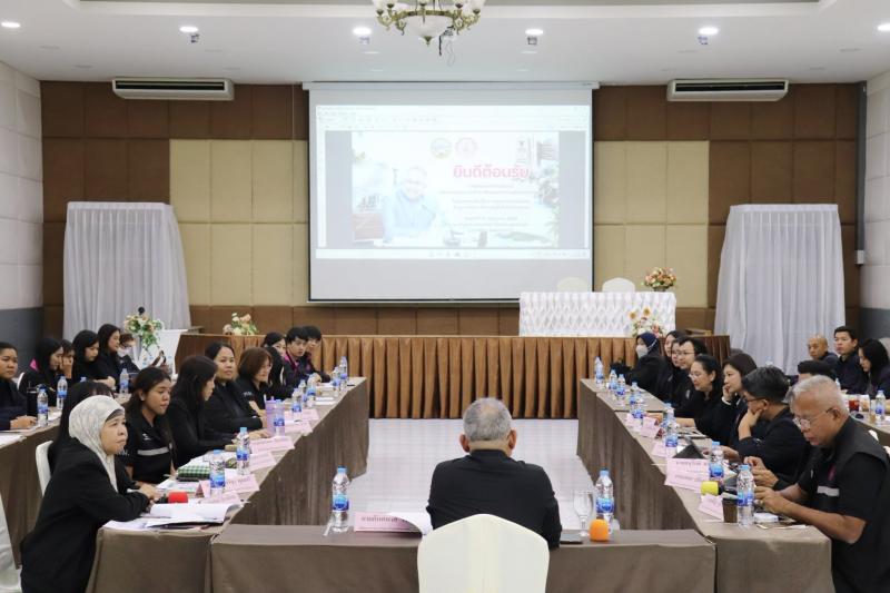 ปลัด พม. ลงพื้นที่�