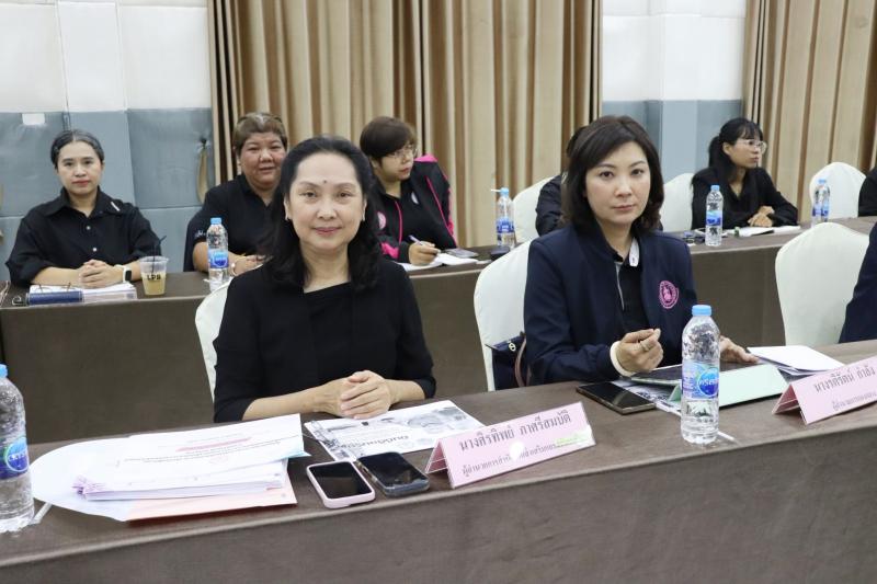ปลัด พม. ลงพื้นที่�