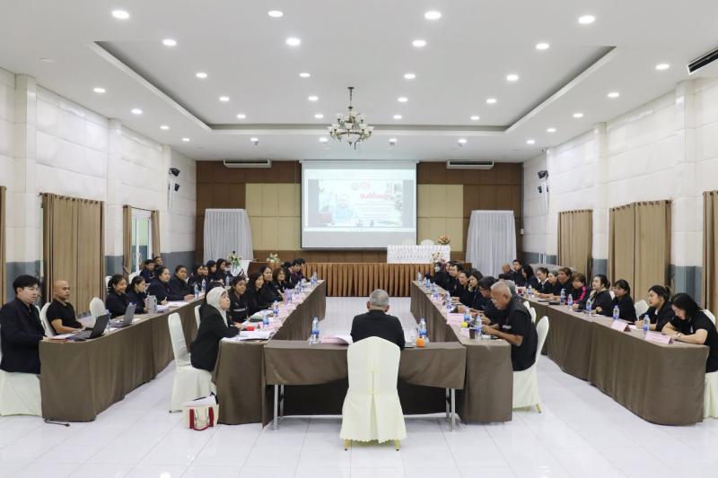 ปลัด พม. ลงพื้นที่�