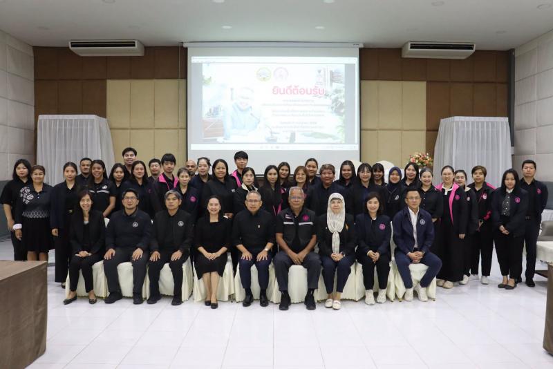ปลัด พม. ลงพื้นที่�