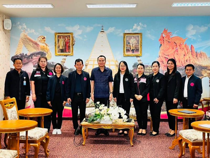 นางสาวนภาพร  เมฆาผ