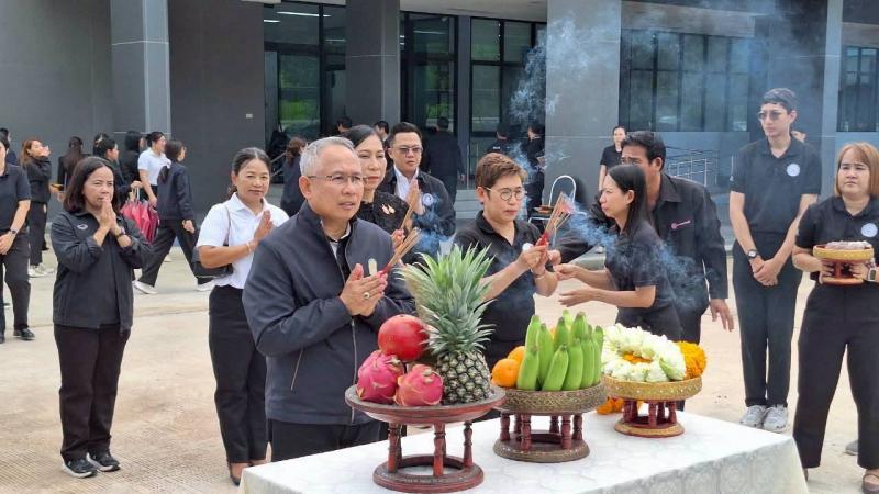ปลัด พม. เป็นประธา�