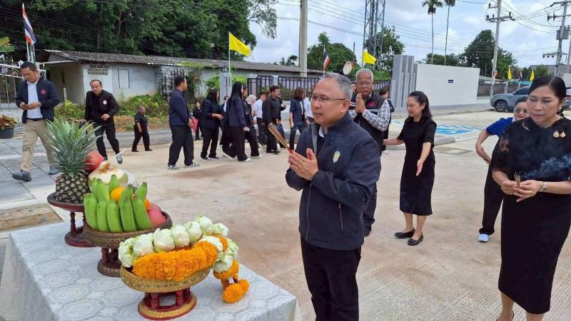 ปลัด พม. เป็นประธา�