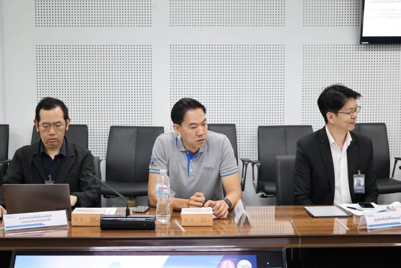 นางเตือนใจ คงสมบั�