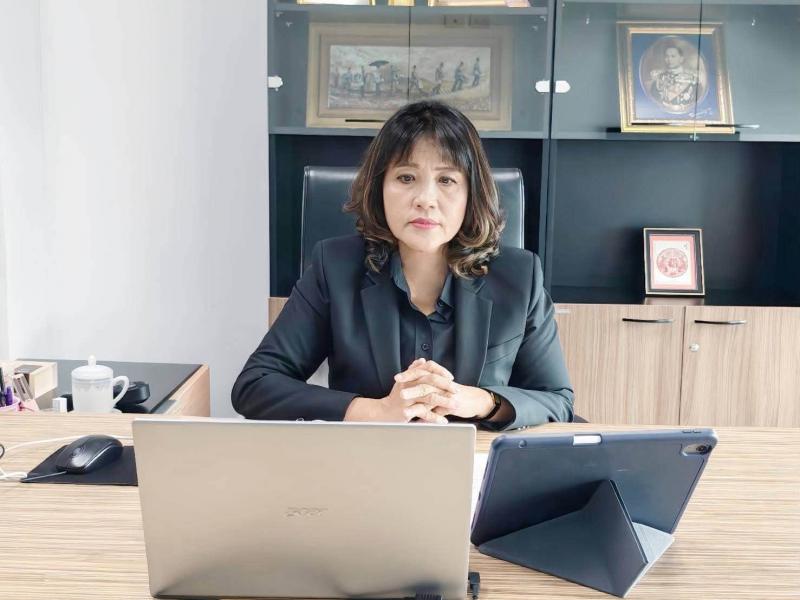 นางสาวชวนชม จันทะ�