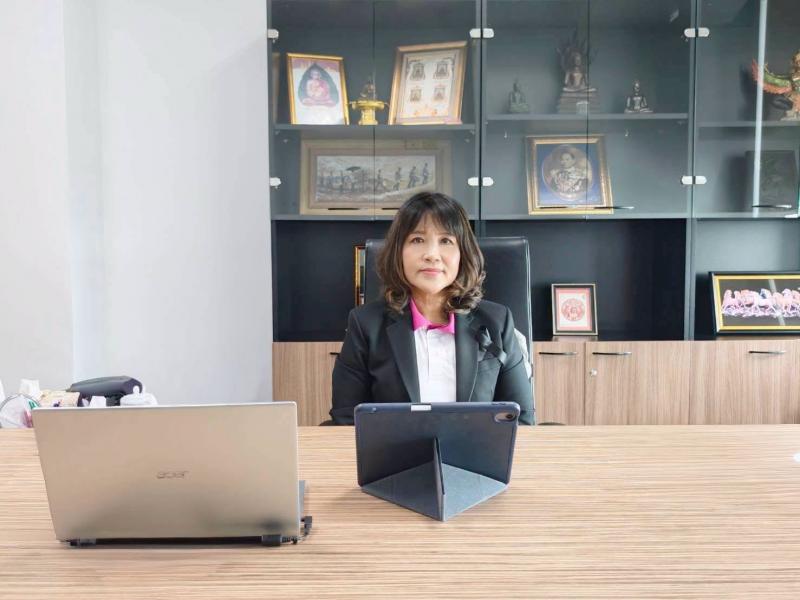 นางสาวชวนชม จันทะ�