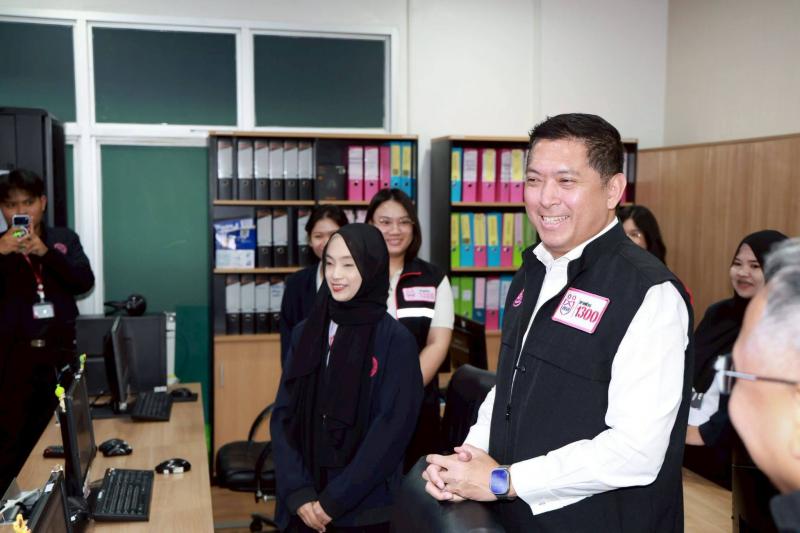 รมว.พม. แถลงข่าวกา�