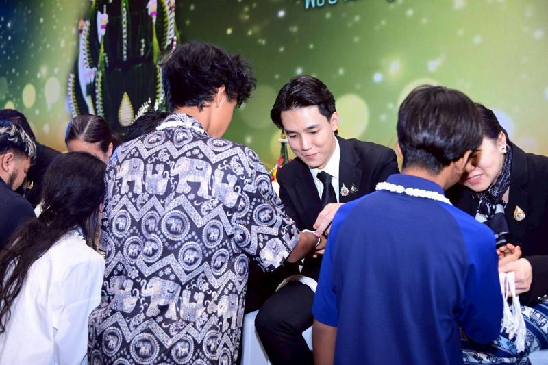 รมว.พม. เป็นประธาน�