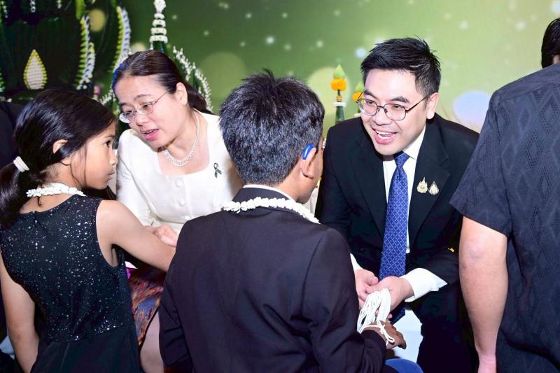 รมว.พม. เป็นประธาน�