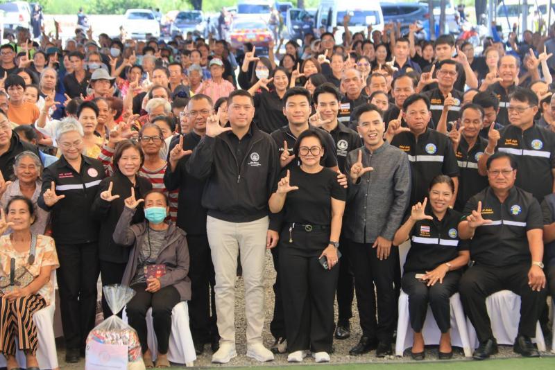 "นิกร โสมกลาง" น