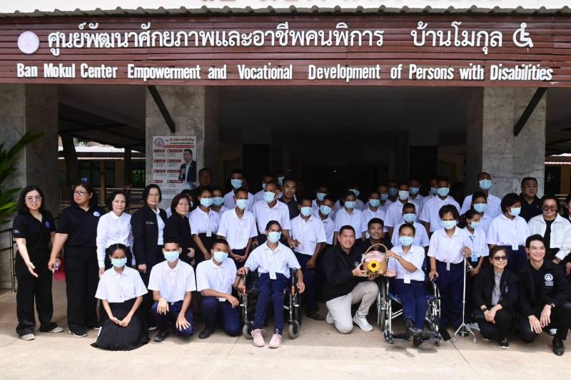 "นิกร โสมกลาง" น