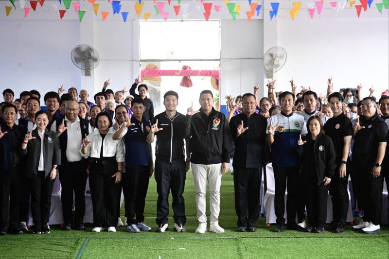 "นิกร โสมกลาง" น