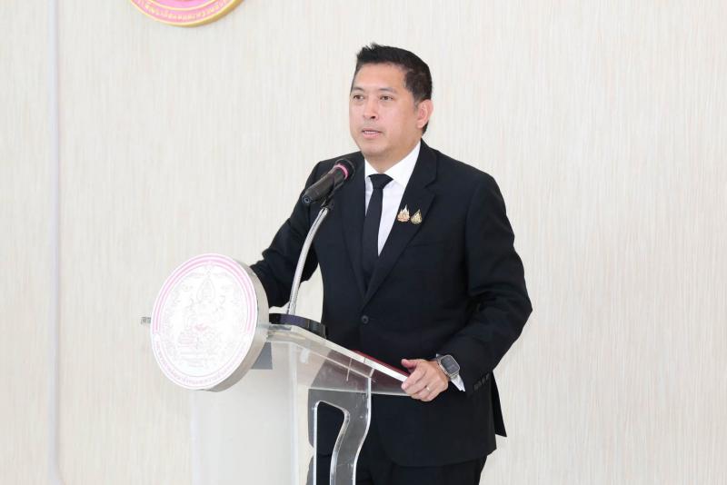 รมว.พม. เป็นประธาน�