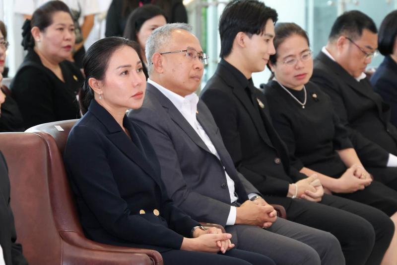 รมว.พม. เป็นประธาน�