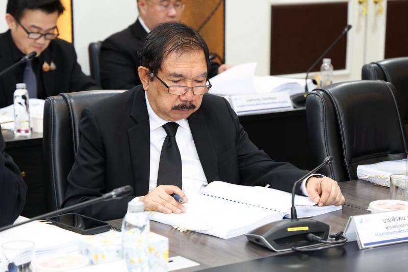 นางเตือนใจ คงสมบั�