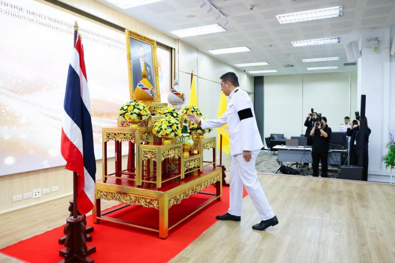 รมว.พม. เป็นประธาน�