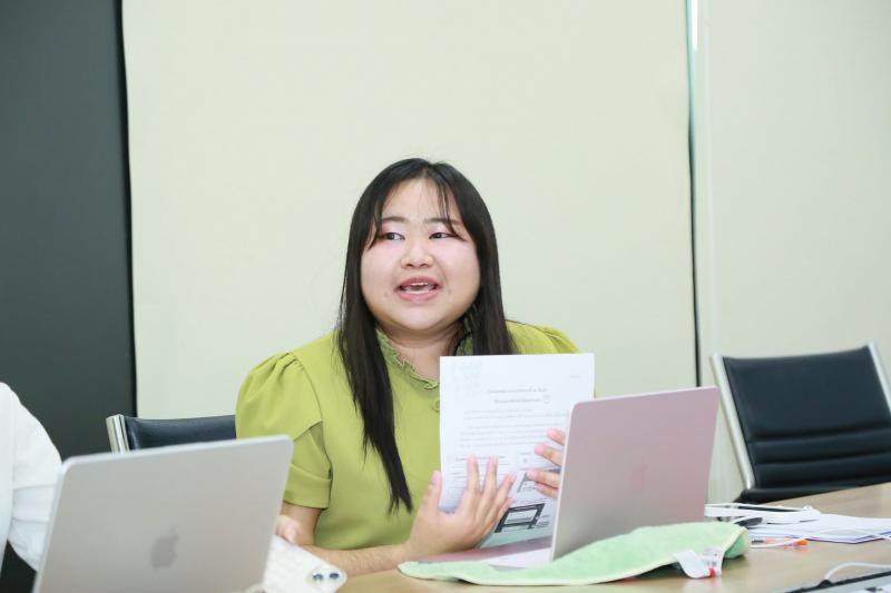 นางศิริลักษณ์ มีม�