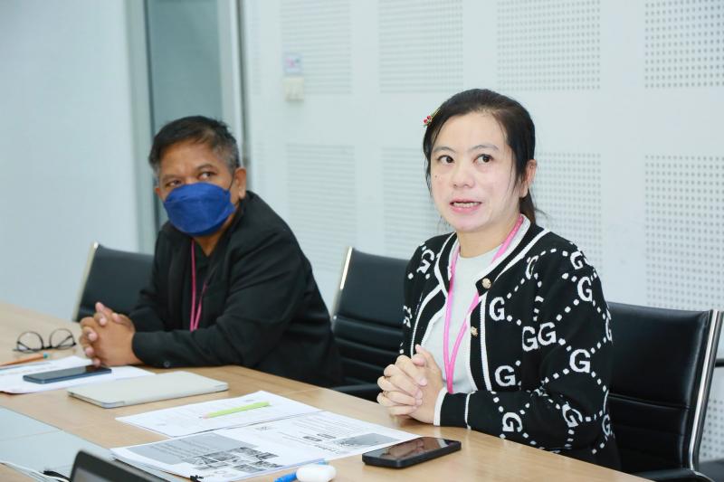 นางศิริลักษณ์ มีม�