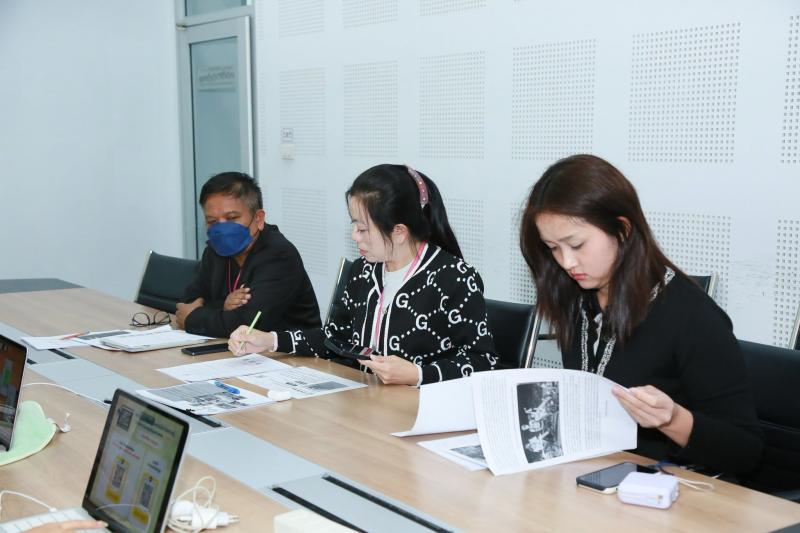 นางศิริลักษณ์ มีม�