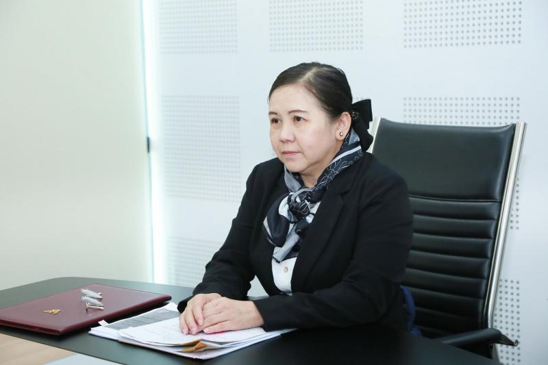 นางศิริลักษณ์ มีม�