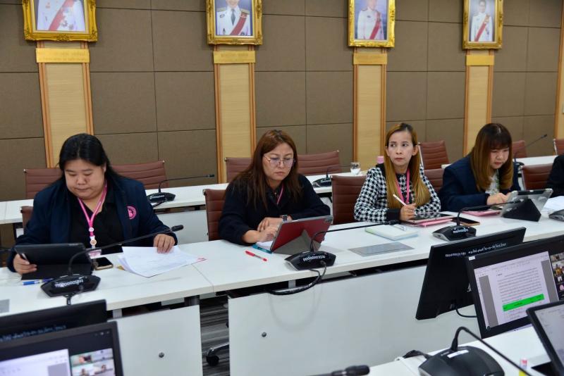 นางสาวสุนีย์ ศรีส�