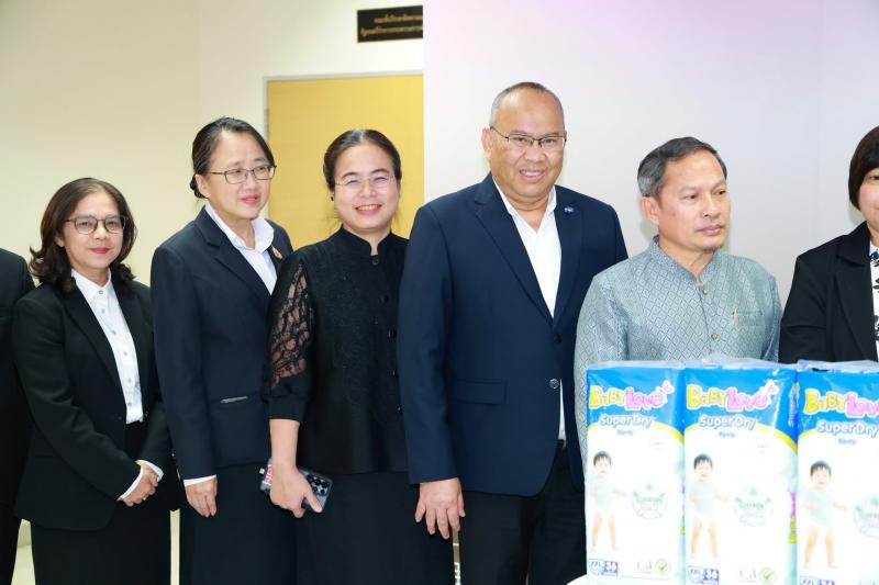 ปลัด พม. เป็นประธา�