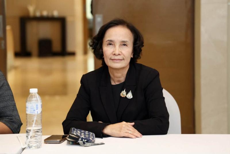 ปลัด พม. เป็นประธา�