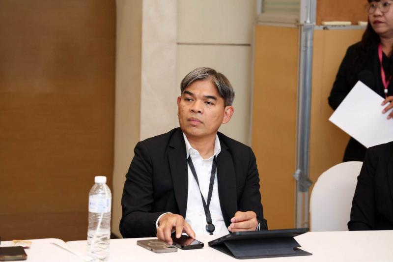 ปลัด พม. เป็นประธา�