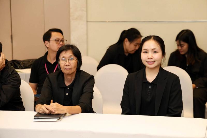 ปลัด พม. เป็นประธา�